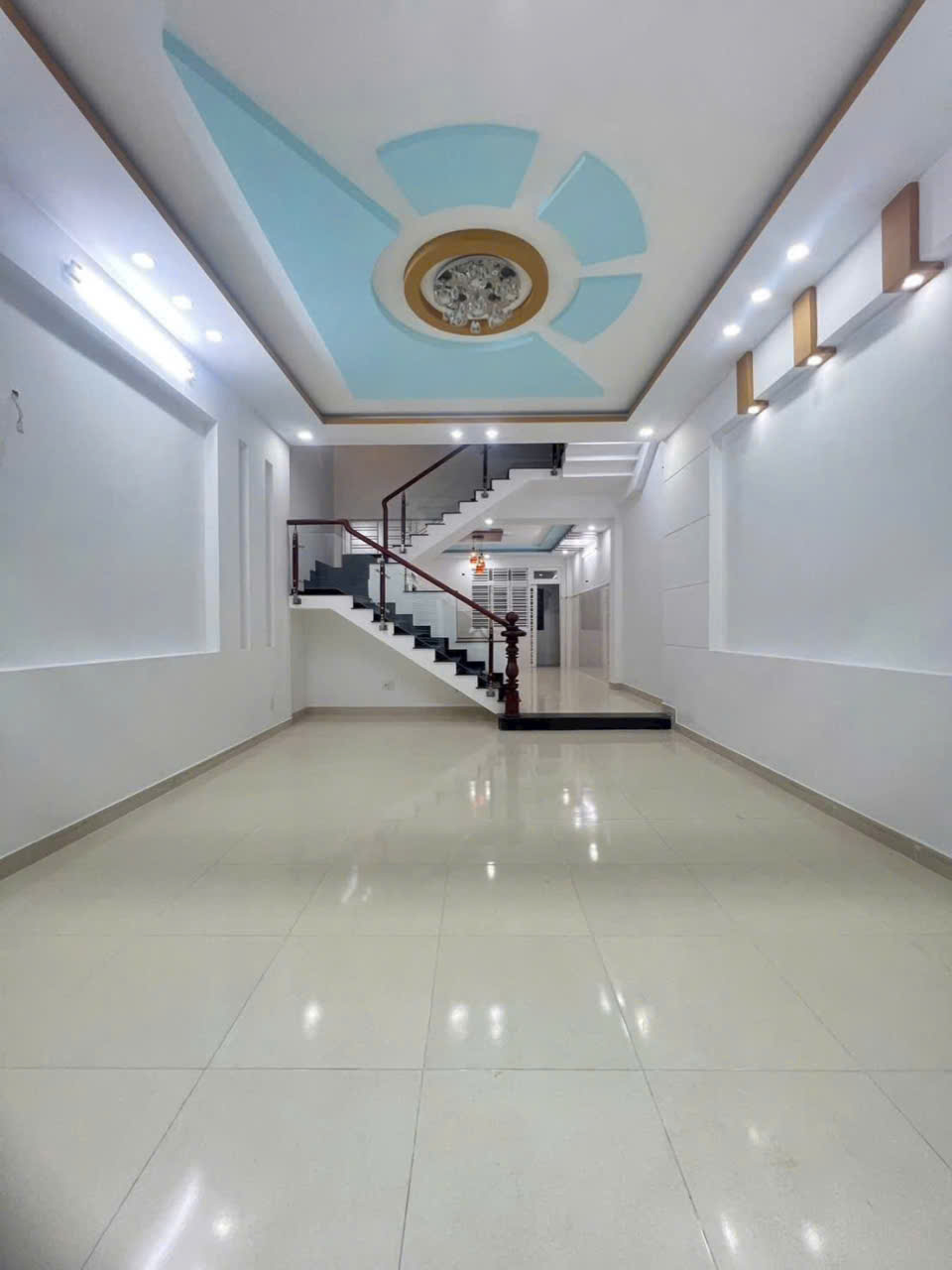 Nhà 2/ đường số 6, Bình Hưng Hòa B dt 100m2 2 lầu 4pn 4wc giá 6,7 tỷ