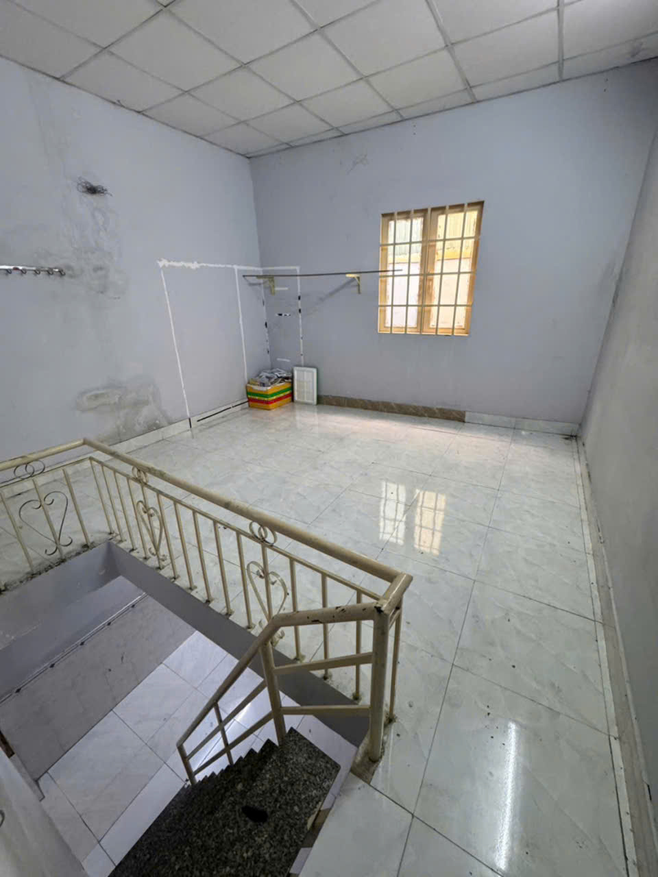 Nhà hẻm đường số 3, Bình Hưng Hòa dt 73,6m2 1 gác lừng 2pn 1wc giá 4,65 tỷ