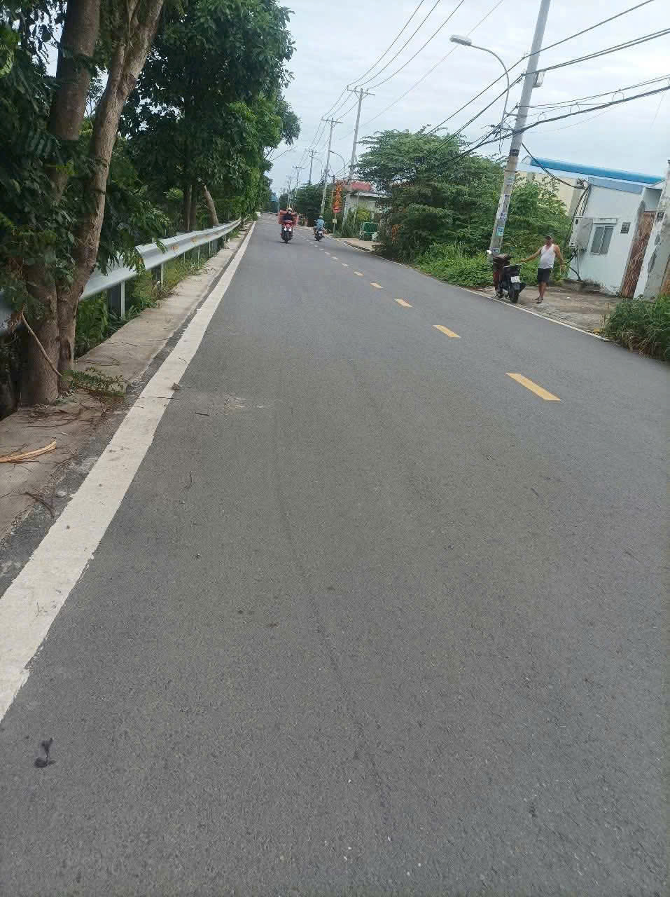 611m2 đất mặt tiền Lê Đình Chi, xã Lê Minh Xuân, Bình Chánh giá 8 tỷ