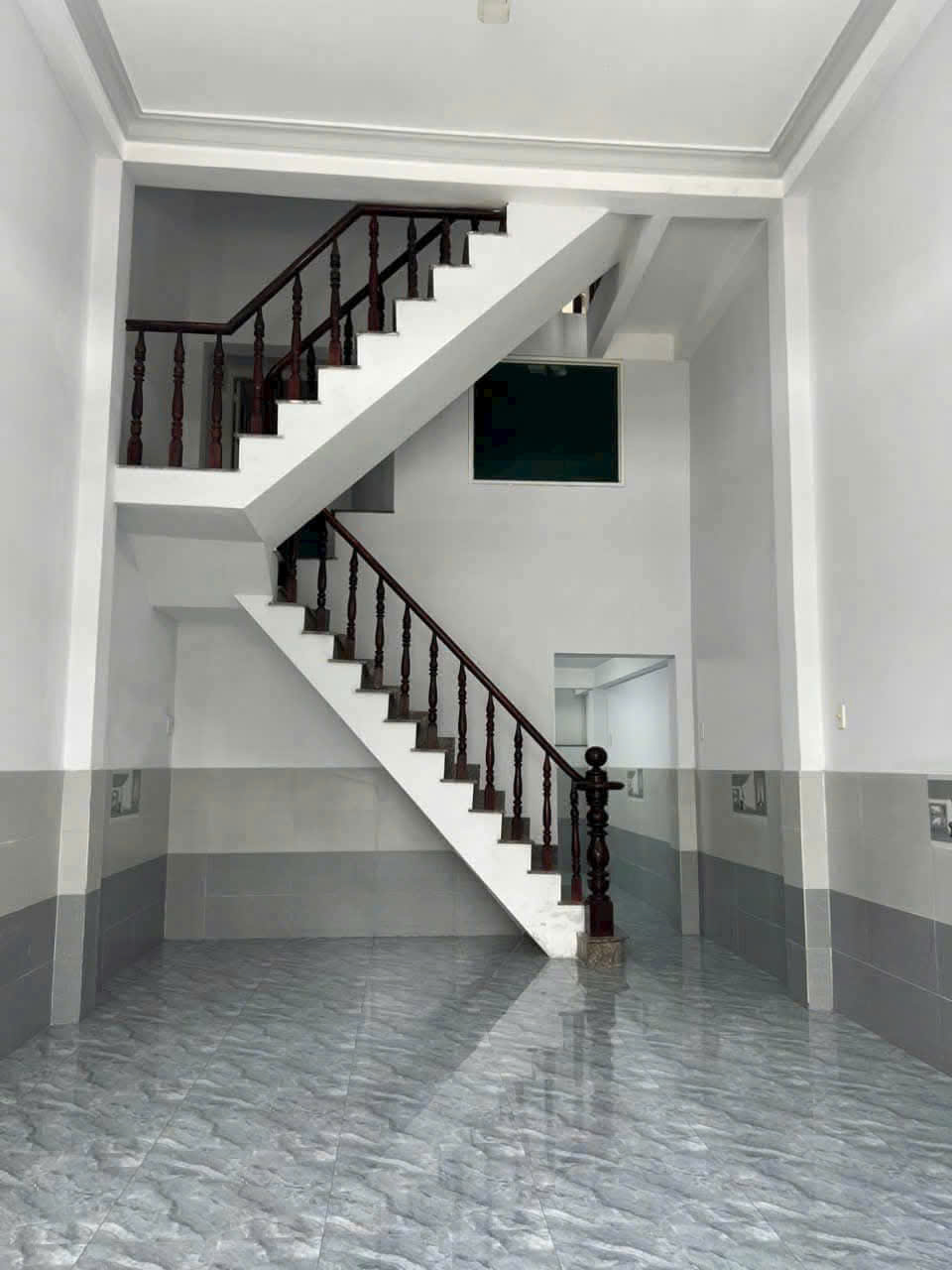 Nhà đôi hẻm 2/ Liên Ấp 2-6, Vĩnh Lộc A, Bình Chánh dt 147m2 1 lầu 5pn 4wc giá 5,5 tỷ