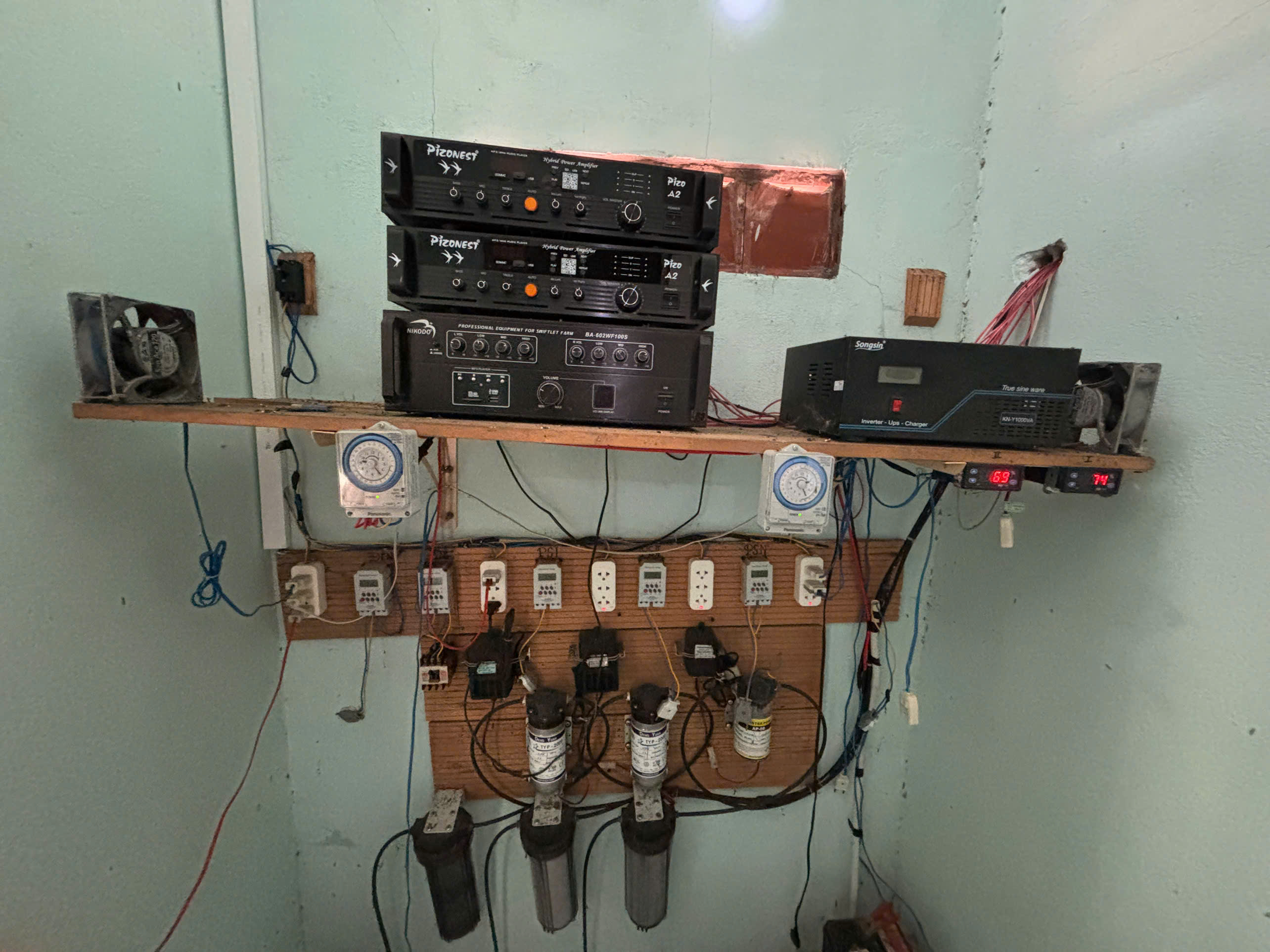 Bán nhà yến cho thu hoạch ổn định xã Thạnh Lợi dt 560m2 ( dt nhà yến 128m2) , 2 tầng giá 2,5 tỷ