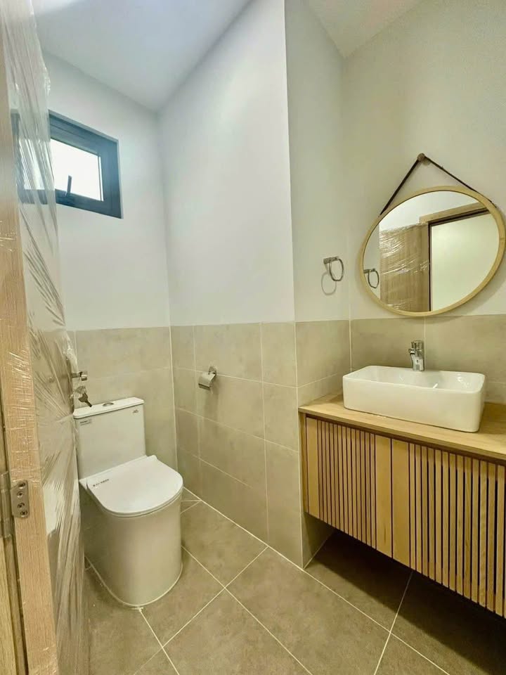 Bán nhà vườn xã Lạc Tấn , huyện Tân Trụ , Long An tdt 912m2 ( có 276m2 thổ) 3pn , 2wc giá 3 tỷ