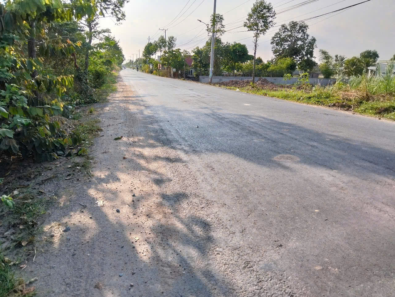 Bán 750m2 đất vườn mặt tiền Ba Sa Gò Mối ,  xã Đức Lập Hạ giá 4,4 tỷ