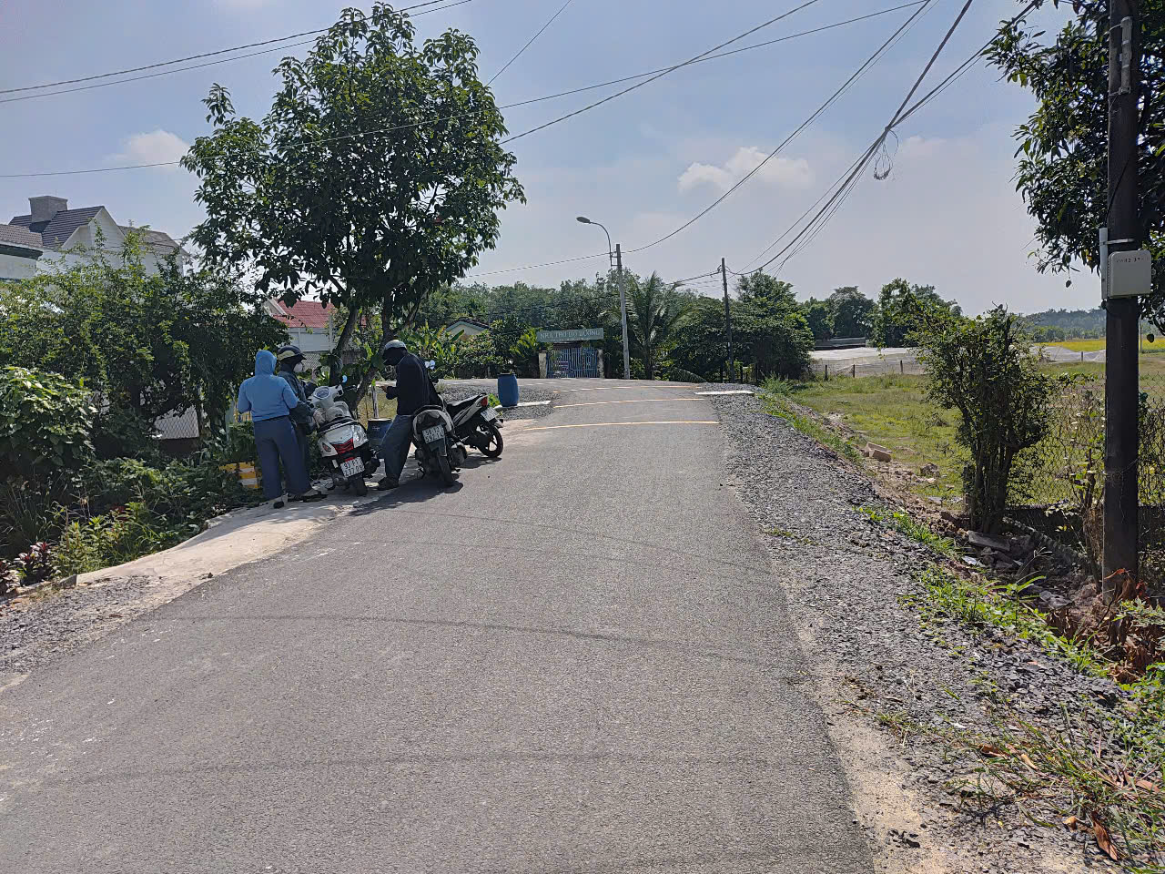 212m2 đất thổ mặt tiền đường nhựa xã Phước Vĩnh An , Củ Chi giá 3,2 tỷ