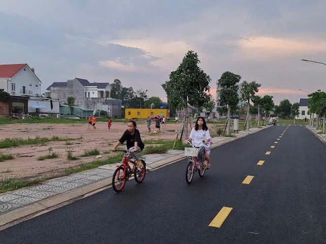 ĐẦU TƯ NGAY – ĐẤT MẶT TIỀN SÁT SÂN BAY LONG THÀNH – 900TR