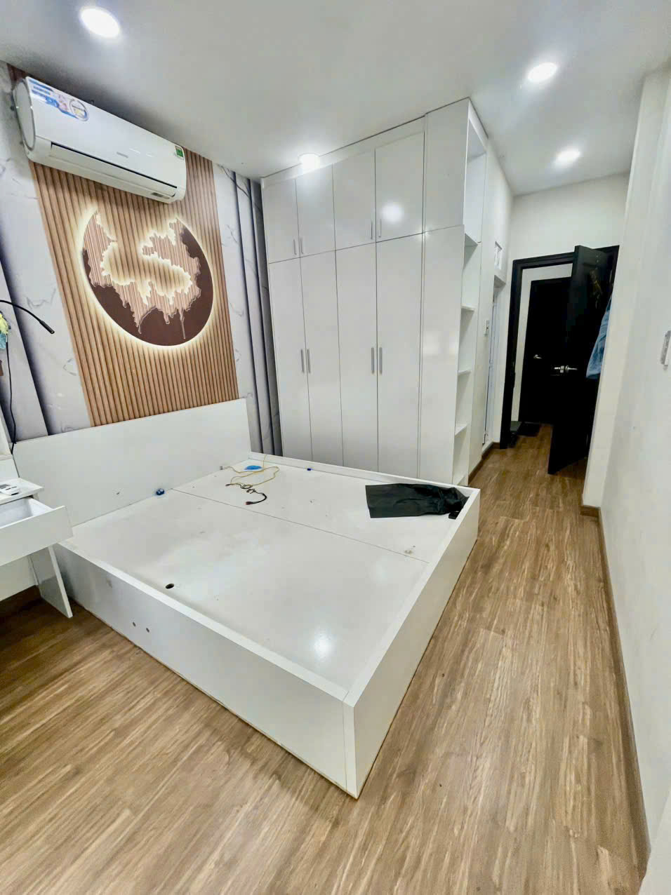 Nhà hẻm 131// Kênh 26/3, Bình Hưng Hòa dt 33m2 2 lầu 3pn 3wc giá 3,35 tỷ