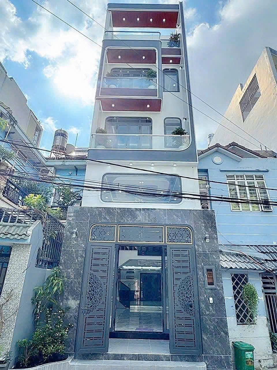Nhà hẻm Bình Thành, Bình Hưng Hòa B dt 72m2 3 lầu 4pn 5wc giá 6,7 tỷ