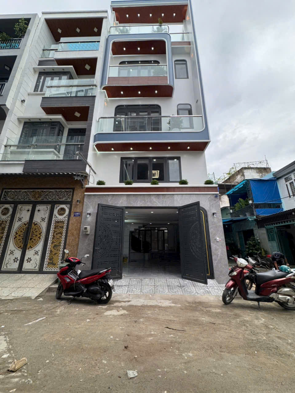 Nhà đẹp KDC Vĩnh Lộc, Bình Hưng Hòa B dt 75,6m2 3 lầu 5pn 6wc giá 7,5 tỷ