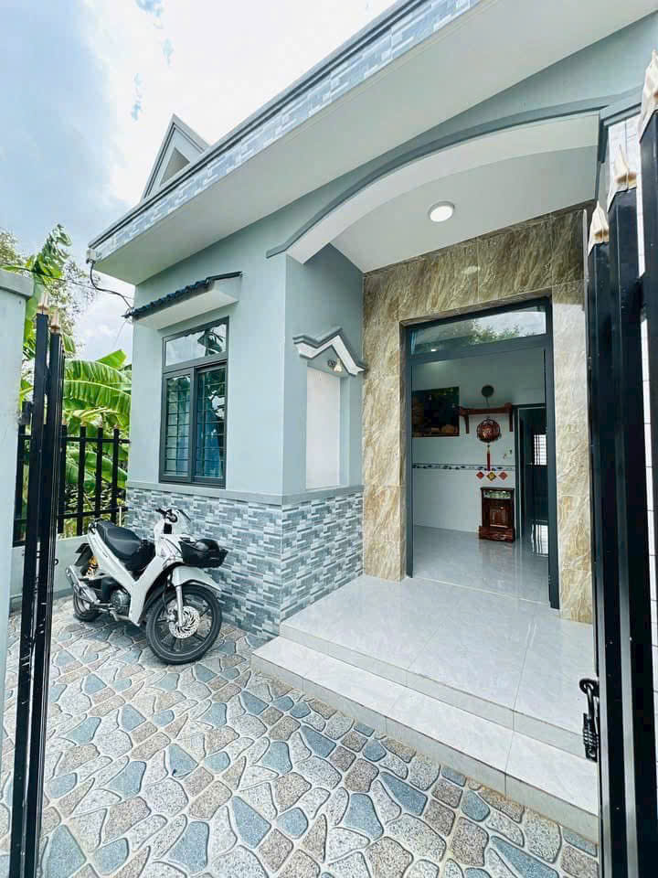 Nhà hẻm xã Mỹ Lộc, Cần Giuộc, Long An dt 75m2 2pn 1wc giá 1,25 tỷ